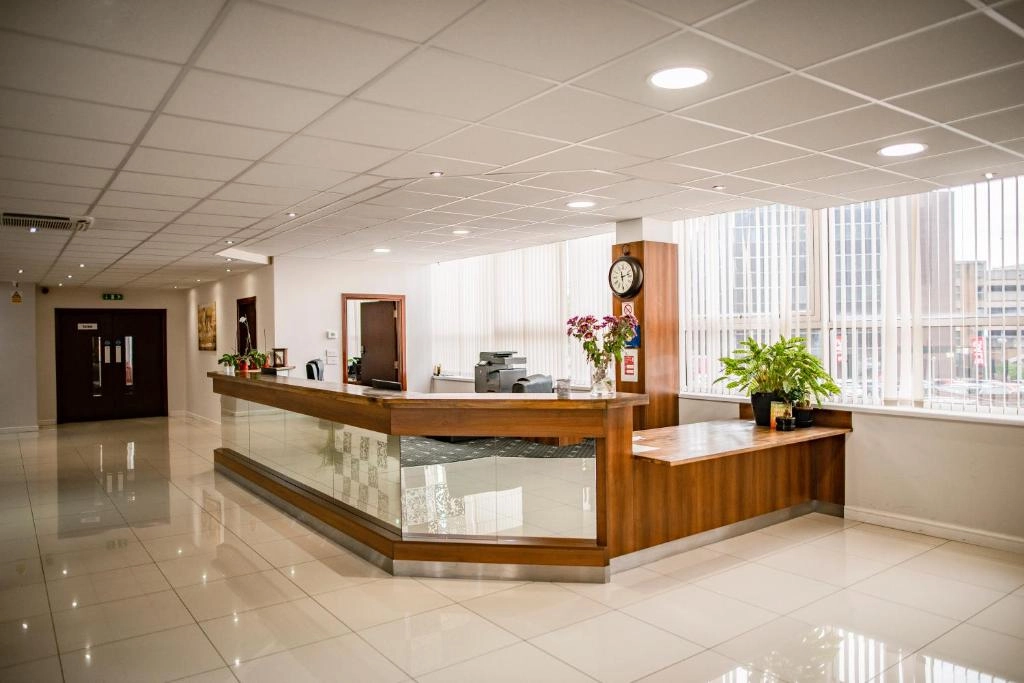 Ox Hotel Manchester reception lobby